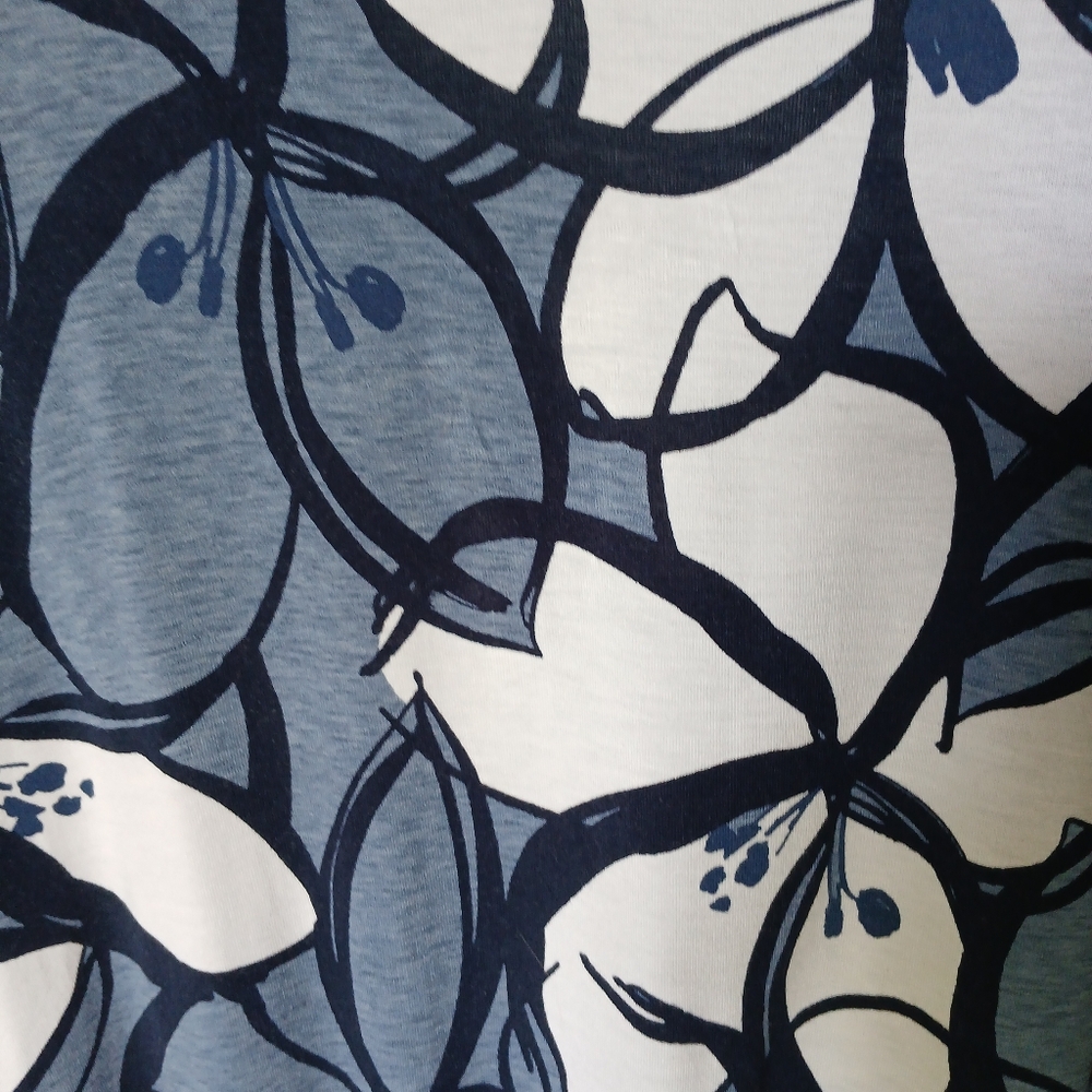 Liz Claiborne Womens Cap Sleeve Floral Print Top XL Blue/Black/White - Picture 6 of 8